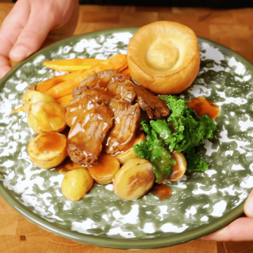 [MOCK]® Lamb Roast Dinner